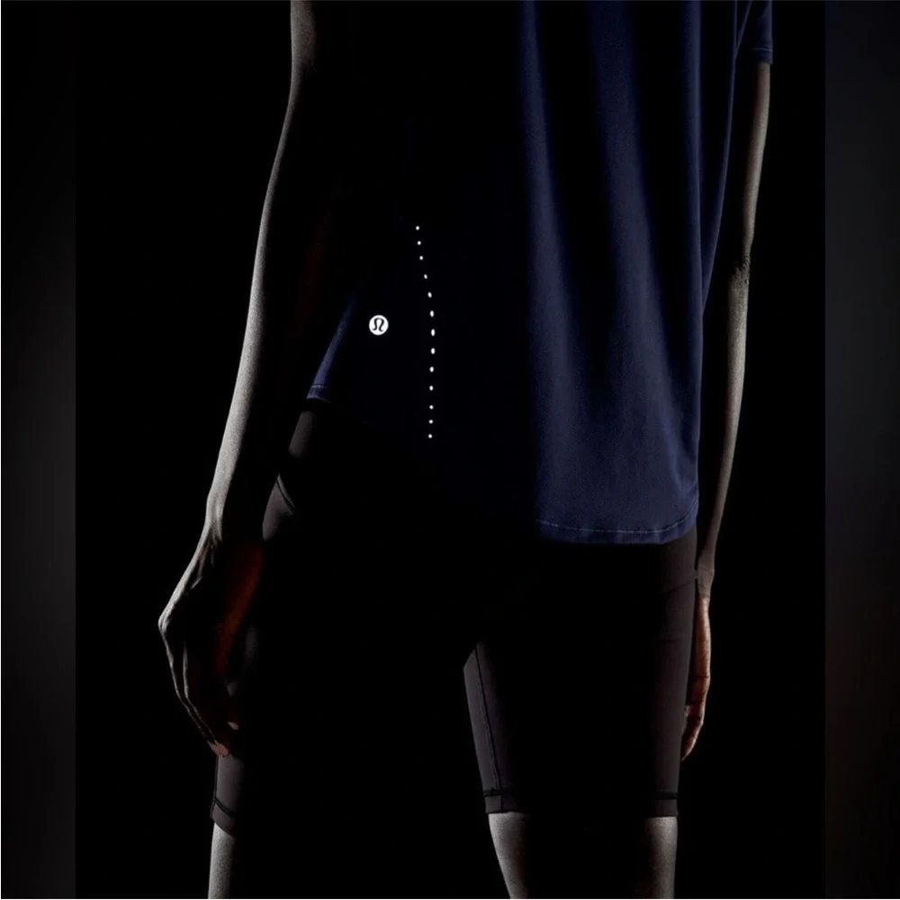 Lululemon High-Neck Running and Training T-Shirt in Night Sea - Picture 3 of 8